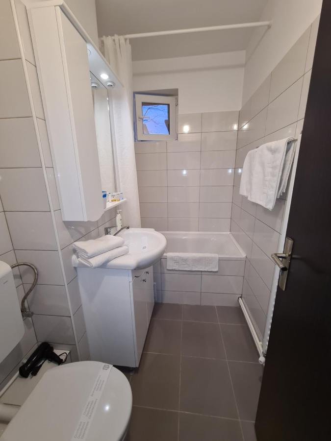 Apartament Alina เดวา ภายนอก รูปภาพ