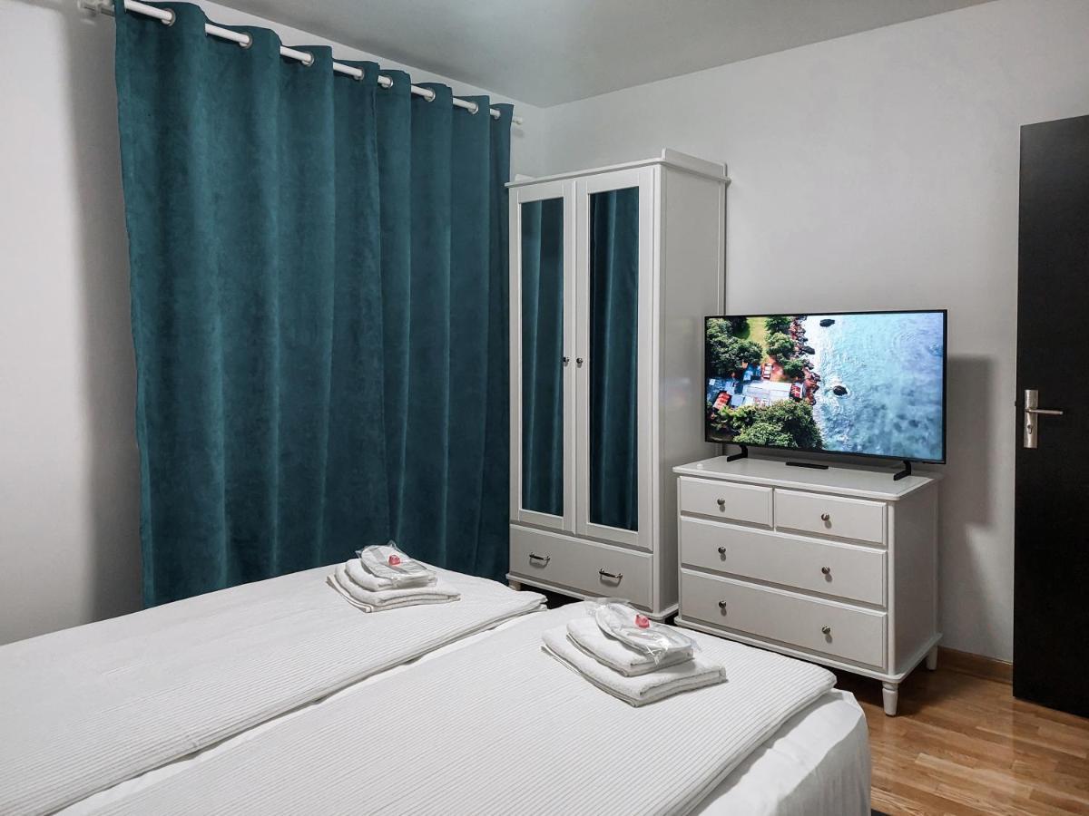 Apartament Alina เดวา ภายนอก รูปภาพ