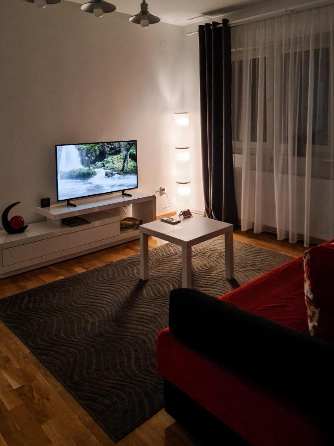 Apartament Alina เดวา ภายนอก รูปภาพ