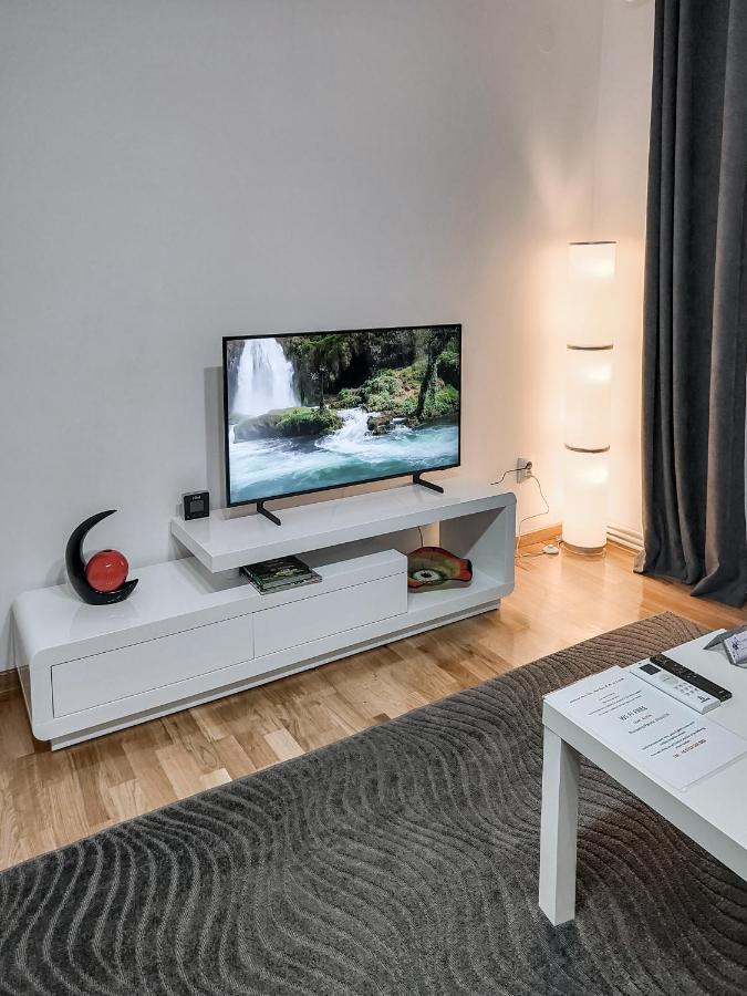 Apartament Alina เดวา ภายนอก รูปภาพ